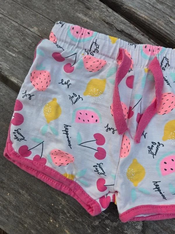 Shorts – photo 2